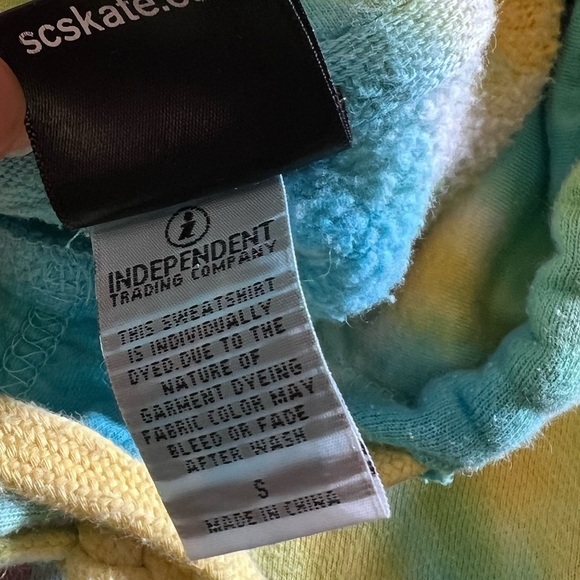 Santa Cruz Skateboards Tie-Dye Tee - Blue and Yellow - Picture 7 of 9